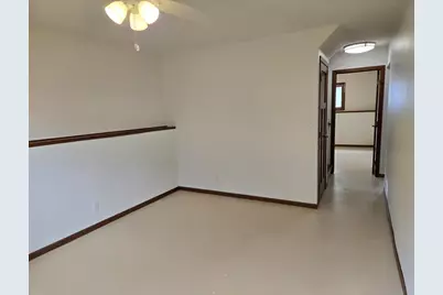 215 Manila Street NE, Willmar, MN 56201 - Photo 14