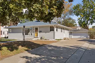 7429 Clinton Ave, Richfield, MN 55423 - Photo 2