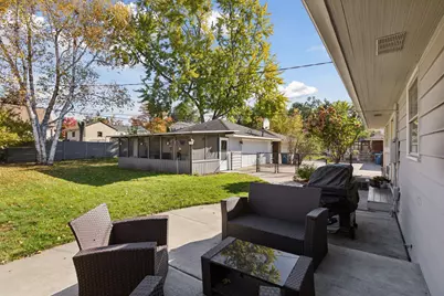 7429 Clinton Avenue, Richfield, MN 55423 - Photo 30