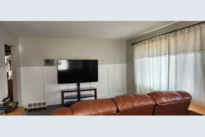 2709 Diane Lane, Hibbing, MN 55746 - Photo 6