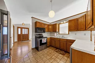 840 SW Riverwood Pl, Owatonna, MN 55060 - Photo 14