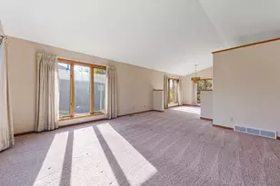 840 SW Riverwood Pl, Owatonna, MN 55060 - Photo 6