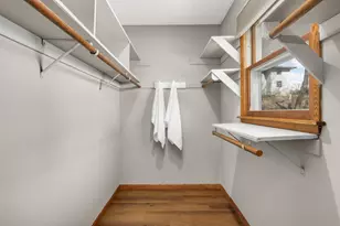 5124 Heritage Hills Dr, Bloomington, MN 55437 - Photo 14