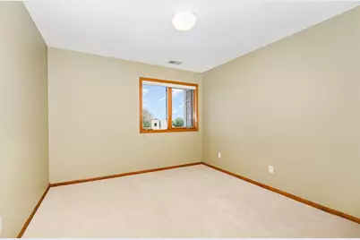 9031 Highview Lane, Woodbury, MN 55125 - Photo 28