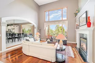 9031 Highview Ln, Woodbury, MN 55125 - Photo 10