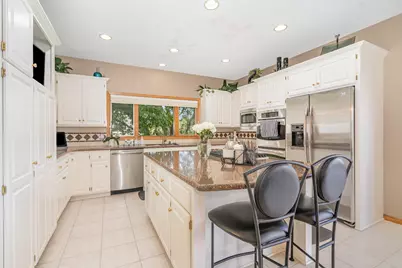 9031 Highview Lane, Woodbury, MN 55125 - Photo 16