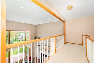 9031 Highview Ln, Woodbury, MN 55125 - Photo 24