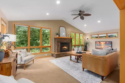 2513 Burl Oak Curve, Hudson, WI 54016 - Photo 6