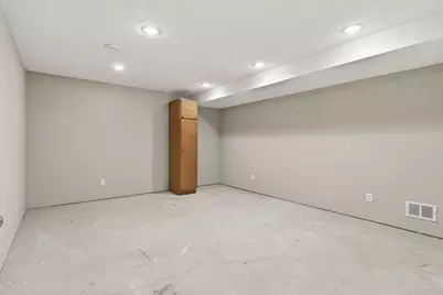 1330 N 10th Street, Lake City, MN 55041 - Photo 38