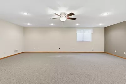 1330 N 10th Street, Lake City, MN 55041 - Photo 32