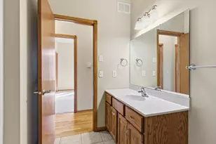 1330 N 10th St, Lake City, MN 55041 - Photo 22