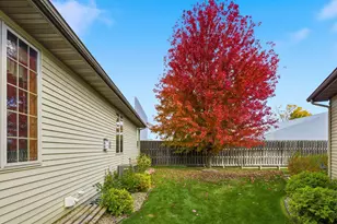 1330 N 10th St, Lake City, MN 55041 - Photo 42