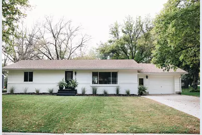 720 Lantha Avenue SE, Cokato, MN 55321 - Photo 1