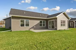 873 Escalade Ln SE, Owatonna, MN 55060 - Photo 10