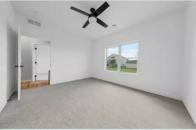 873 Escalade Lane SE, Owatonna, MN 55060 - Photo 36