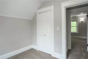 938 Cypress St, Saint Paul, MN 55106 - Photo 12