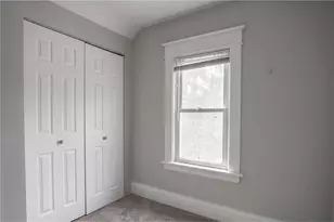 938 Cypress St, Saint Paul, MN 55106 - Photo 16