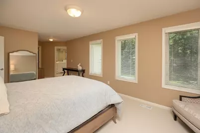 810 Foxcroft Circle SW, Rochester, MN 55902 - Photo 26