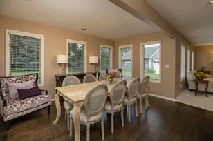 810 Foxcroft Cir SW, Rochester, MN 55902 - Photo 10