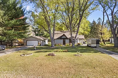6924 Lakeview Drive, Lino Lakes, MN 55014 - Photo 38