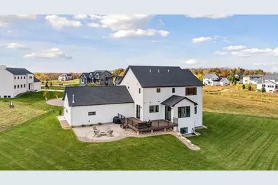 2702 Mayo Prairie Lane SW, Rochester, MN 55902 - Photo 6