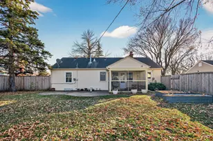 4930 Normandy Pl, Golden Valley, MN 55422 - Photo 6