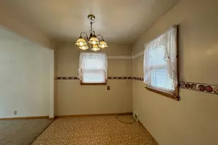 917 N McKenzie St, Luverne, MN 56156 - Photo 6