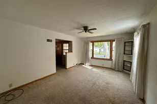 917 N McKenzie St, Luverne, MN 56156 - Photo 8