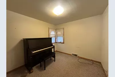 917 N McKenzie Street, Luverne, MN 56156 - Photo 10