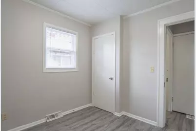 1132 Farrington Street, Saint Paul, MN 55117 - Photo 4