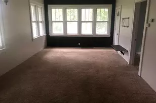 806 Grant Ave, Eveleth, MN 55734 - Photo 4