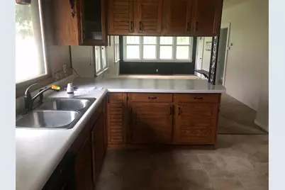 806 Grant Avenue, Eveleth, MN 55734 - Photo 2