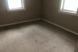 806 Grant Ave, Eveleth, MN 55734 - Photo 6