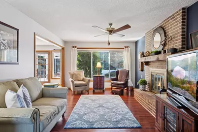 525 Sycamore Lane N, Plymouth, MN 55441 - Photo 8