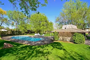 1150 Black Oaks Ln N, Plymouth, MN 55447 - Photo 28