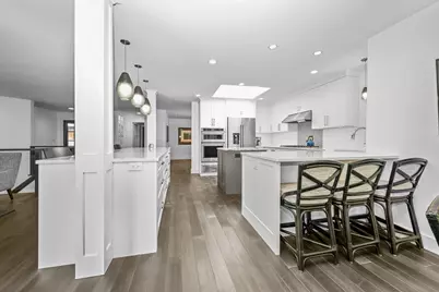 6102 Waterford Court S, Edina, MN 55436 - Photo 6