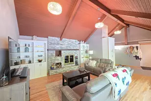 6353 Rolf Ave, Edina, MN 55439 - Photo 4