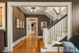 2554 W Lake of the Isles Pkwy, Minneapolis, MN 55405 - Photo 18