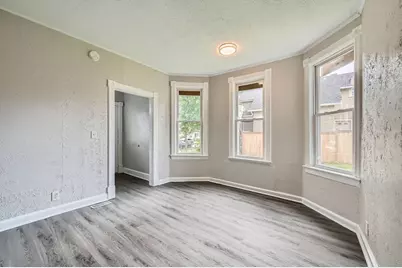 911 Sims Ave Avenue, Saint Paul, MN 55106 - Photo 4