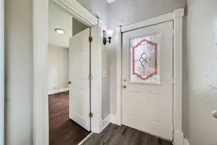 911 Sims Ave Ave, Saint Paul, MN 55106 - Photo 4