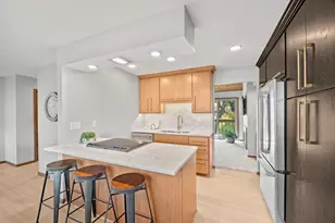 110309 Center Green Cir, Chaska, MN 55318 - Photo 6