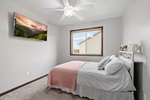 20508 Hartford Way, Lakeville, MN 55044 - Photo 20