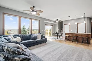 20508 Hartford Way, Lakeville, MN 55044 - Photo 6