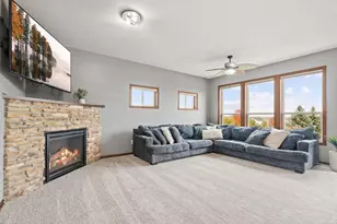 20508 Hartford Way, Lakeville, MN 55044 - Photo 4