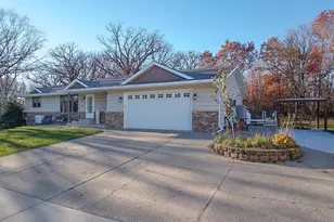 11486 Hazel Rd, Saint Cloud, MN 56301 - Photo 6