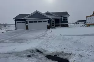 2215 Elk Run Dr SE, Pine Island, MN 55963 - Photo 2