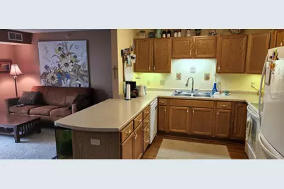 5650 Boone Avenue N #310, New Hope, MN 55428 - Photo 2