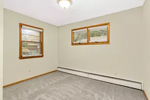 2331 W Medicine Lake Dr, Plymouth, MN 55441 - Photo 12