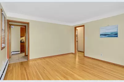 2331 W Medicine Lake Drive, Plymouth, MN 55441 - Photo 8