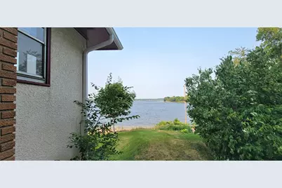 2331 W Medicine Lake Drive, Plymouth, MN 55441 - Photo 2